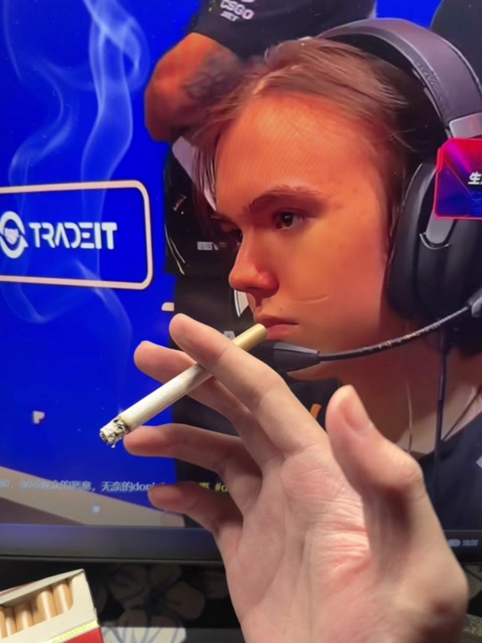 NAVI 成为了 IEM Rio 2024 的冠军