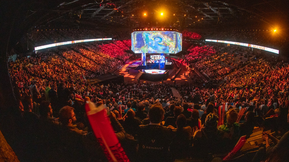 在今日LCS季后赛阶段，C9以3-0横扫FLY挺进决赛，并成功拿到了LCS联赛的第一个2023MSI名额