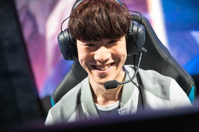 Fnatic 击败 MIBR 以获得 VALORANT Champions 2025 季后赛资格